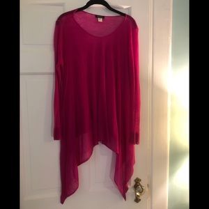 Kerisma fuchsia sweater